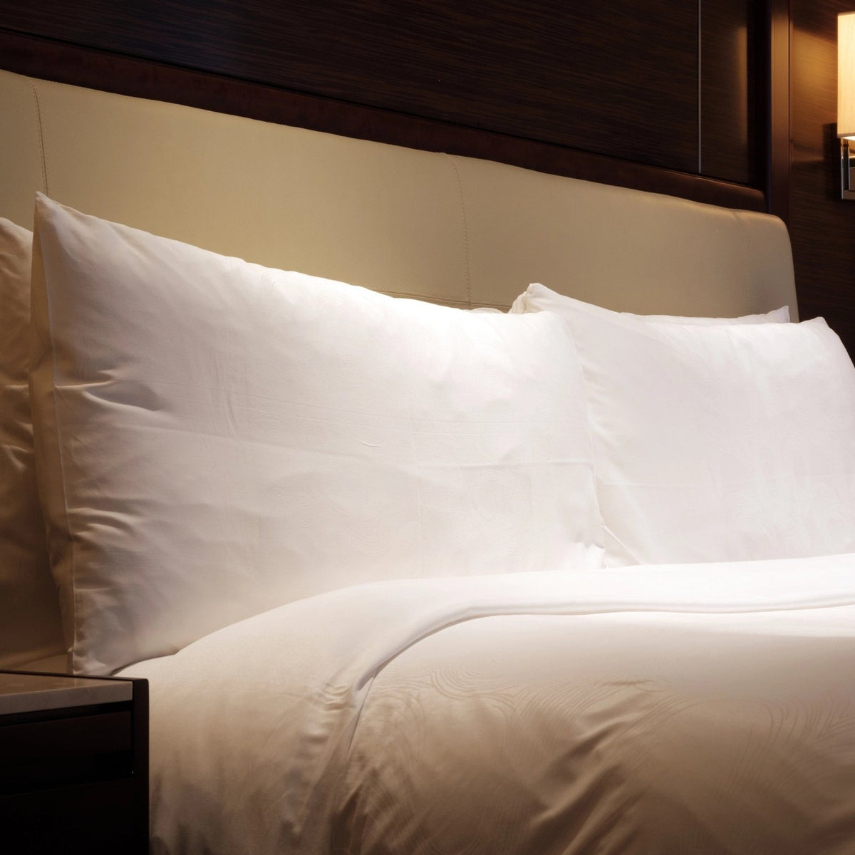 Premium Sateen Weave Bed Sheets - Combed Cotton T-300 Hotel Quality - James’s Hot Deals & FindsPremium Sateen Weave Bed Sheets - Combed Cotton T-300 Hotel QualityBed SheetsRifz Textiles IncJames’s Hot Deals & FindsPillowcaseWhitePremium Sateen Weave Bed Sheets - Combed Cotton T-300 Hotel Quality
